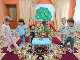 День русской березки День русской березки.